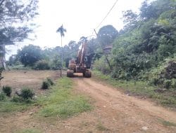 Berkat Doa Warga, Operator Alat Berat Diberikan Kelancaran Selesaikan Jalan Baru di TMMD Kodim Tapsel
