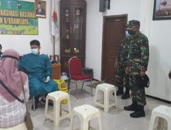 Kasdim Bojonegoro Tinjau Kegiatan Serbuan Vaksinasi Nasional Naker Unit MPS