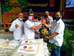HUT RI ke-76, ICPW – Polri Bagikan Paket Sembako untuk Jurnalis