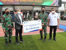 TNI AD Terima Hibah Ambulance dan Alat Kesehatan