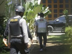 Kantor Bupati Probolinggo dan Pendopo Juga Digeledah KPK