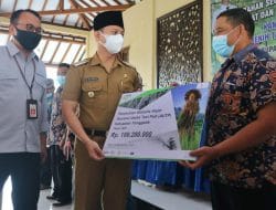 Permudah Petani Trengggalek, Gus Ipin Launching Jabling Alsintan