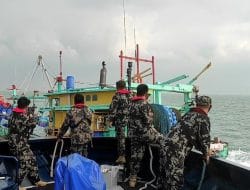 KKP Tangkap Kapal Trawl Asal Malaysia di Selat Malaka