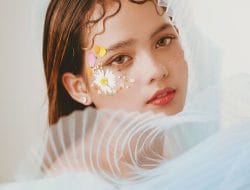 Beranjak Dewasa Putri Nyanyikan Lagu Tentang Cinta