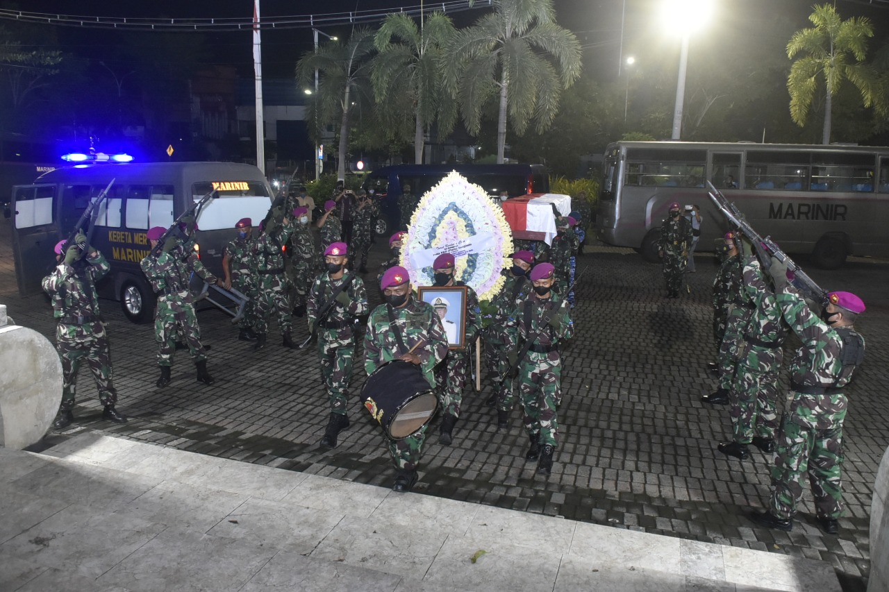 Pengangkat Jenazah Pahlawan Revolusi Pelda KKO (PURN) Soegimin Tutup ...