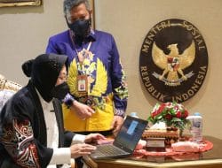 Menteri Sosial Tri Rismaharini Laporkan SPT Tahunan 2021