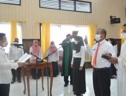 11 Pengawas Sekolah Ahli Madya dan 1 Dokter Ahli Utama Resmi Dilantik