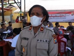 Polres Manokwari Ditunjuk Salurkan Bantuan Tunai kepada Pedagang Kreatif Lapangan, Warung dan Nelayan