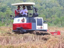 Wujudkan Kesejahteraan Petani, Gus Ipin Gandeng Perusahaan Alat Pertanian