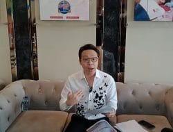 Digugat Rp 20 Miliar oleh Pengacara Razman Arif, dr. Richard Lee Siap Hadapi di Pengadilan