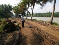 Dinilai Merusak Akses Jalan Desa, Proyek Pengaman Sungai Bogowonto, Dikeluhkan Pengusaha
