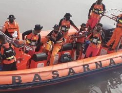 Tim SAR Gabungan Lakukan Pencarian 11 Korban Kecelakaan Laut di Mimika