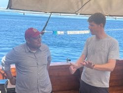 Mendapat Informasi Keberadaan Kapal Asing, Kasub Intelejen Imigrasi Biak Datangi Lokasi