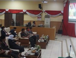 HUT RI Ke-77, Bupati Anna dan Jajaran Forkopimda Dengarkan Pidato Kenegaraan Presiden Jokowi