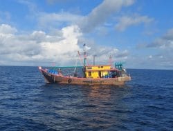 KKP dan Bakamla Tangkap Dua Kapal Ikan Asing Pelaku Ilegal Fishing
