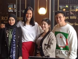 Baim Wong dan Paula Dukung Vivi Zubedi Bawa Kain Kota Banjarbaru ke New York Fashion Week
