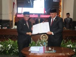 Raperda APBD Perubahan Tahun 2022 Resmi Disahkan Pemkab Bogor dan DPDR