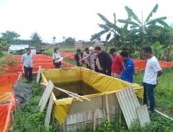 Kunjungan Tim Riset FISIP Universitas Indonesia ke Benih Lele di Desa Kubang