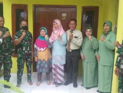 Danramil 0811/15 dan Ketua Ranting 16 Jenu, Anjangsana dan Kunjungi Anggota Yang Sakit Menahun