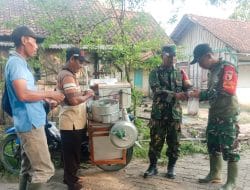 TMMD 115 Bojonegoro, Ladang Rejeki Pedagang Keliling