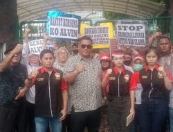 Dalam Aksi Damai, Putri Alvin Lim Minta Keadilan di MA dan Kejagung RI
