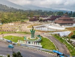 Awal Tahun 2023, Plt Bupati Bogor Minta PKL Kawasan Puncak di Tertibkan