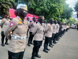Polwan Polda Metro Jaya Dikerahkan ke Posko Bencana Gempa Bumi di Cianjur