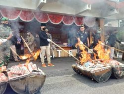 Rugikan Negara 180 Juta, Pemkab Trenggalek bersama KPPBC Blitar Musnahkan Barang Ilegal