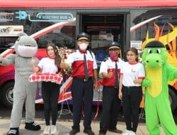 17 Unit Bus Listrik Trans Semanggi Suroboyo Resmi Beroperasi