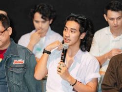 Film Balada Si Roy, Petualangan Mencari Jati Diri dan Cinta Sejati