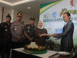 Bupati Anna Mu’awanah Resmikan Gedung Baru Kantor DPRD Kabupaten Bojonegoro