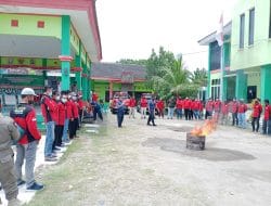 120 Redkar Optimalkan Tugas Damkar Pemkab Bojonegoro Tangani Kebakaran