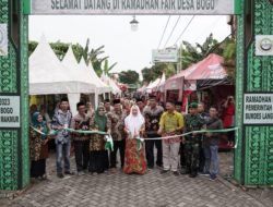 Bupati Bojonegoro Dorong Pertumbuhan UMKM Di Ramadhan Fair Desa Bogo