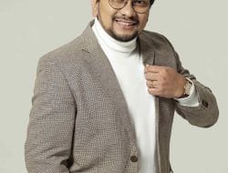 Tompi Aransemen Ulang Lagu Bimbo ‘Ada Anak Bertanya Pada Bapaknya’