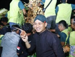 Meriah, Gus Ipin Hadiri Tradisi Hari Raya Ketupat di Durenan Trenggalek