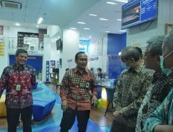 Kunjungan Komwasjak Ke KPP Pratama Surabaya Karangpilang