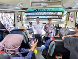 Kurangi Beban Jalan Tol dan Arteri, Kapolri Lepas 434 Bus Mudik Gratis Polri Presisi