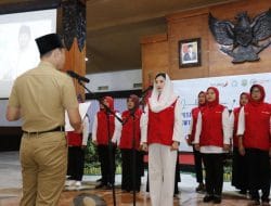 Gus Ipin Kukuhkan Novita Sebagai Ketua KWT Sarinah Trenggalek