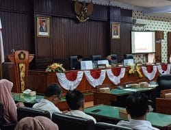Penjelasan Ranperda Pertanggungjawaban APBD 2022 Diterima DPRD Trenggalek