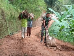 Lansir Material Batu Ke Titik Sasaran, Kegiatan Pra TMMD Ke-117 Kodim 0801/Pacitan