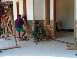 TMMD Ke-117 Kodim 0801/Pacitan, Ikut Andil Berikan Kenyamanan Tempat Tinggal Bagi Warga