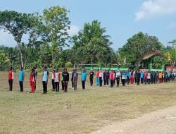 Jelang HUT Kemerdekaan RI Ke-78, Babinsa Koramil 0801/12 Pringkuku Latih Anggota Paskibraka