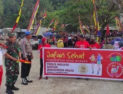 Danramil 0801/03 Arjosari Berangkatkan Jalan Sehat Peringatan HUT Kemerdekaan RI Ke-78.