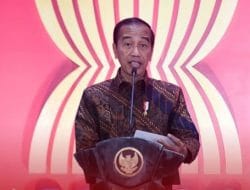 Presiden Joko Widodo: ASEAN Harus Terus Berlayar dan Tak Boleh Karam