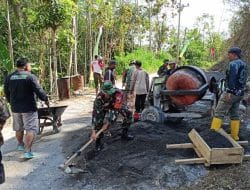 Tak Lekang Waktu, Anggota Kodim 0818/Malang-Batu Bersama Warga Saling Bahu Membahu