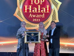 AQUA dan SGM Eksplor Raih Penghargaan Top Halal Award 2023