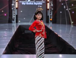 Kia Arianda Puji Astuti Harumkan Indonesia Lewat Busana Khas Jawa Pada Event Bangkok Fashion Week