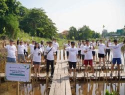 Komitmen Keberlanjutan Bank Bumi Arta Tanam 500 Mangrove di Pantai Indah Kapuk