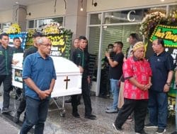 Lukas Enembe Meninggal Dunia, Tanah Papua Berduka