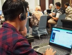 RevComm Perkenalkan Penggunaan AI untuk Pelatihan Tim Contact Center​